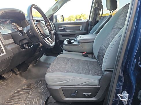 Used 2019 RAM 1500 Big Horn image 15