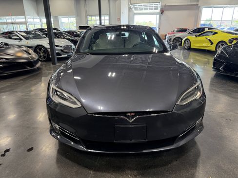 Used 2018 Tesla Model S P100D AWD/4WD image 2
