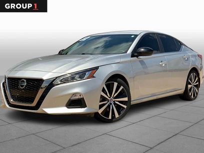 Used 2022 Nissan Altima 2.5 SR