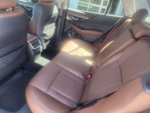 Certified 2022 Subaru Outback Touring image 7