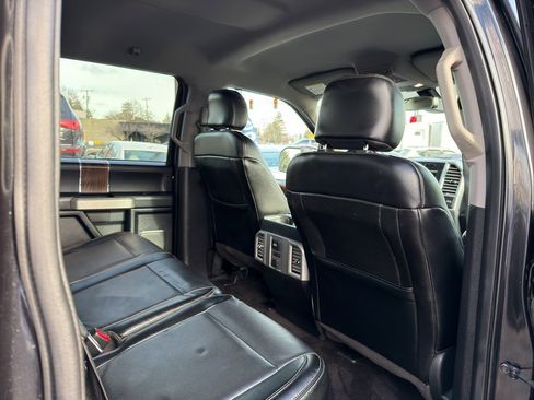 Used 2015 Ford F150 Lariat w/ Equipment Group 502A Luxury image 15