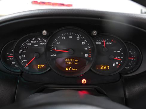 Used 2002 Porsche 911 Cabriolet image 28