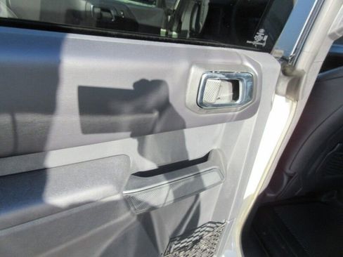 New 2025 Ford Bronco Badlands image 19