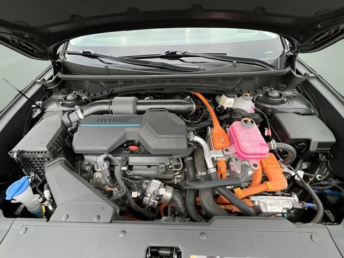 Used 2024 Hyundai Tucson Blue image 29