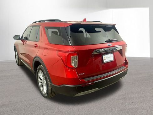 Used 2020 Ford Explorer XLT w/ Equipment Group 202A image 31