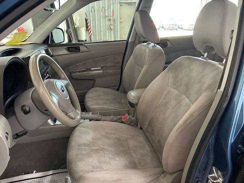 Used 2010 Subaru Forester 2.5X AWD/4WD image 9