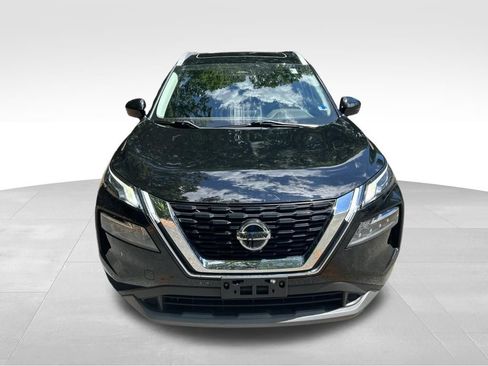 Used 2021 Nissan Rogue SV w/ Premium Package FWD image 9