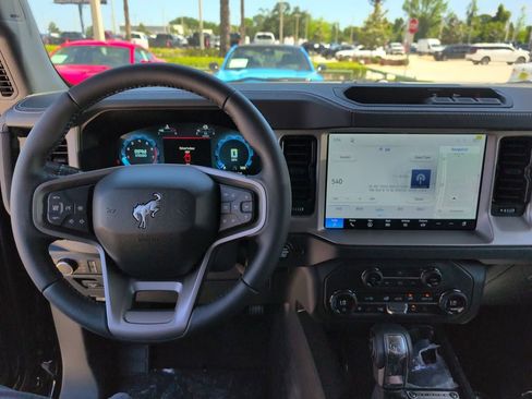 New 2026 Ford Bronco Outer Banks AWD/4WD image 19