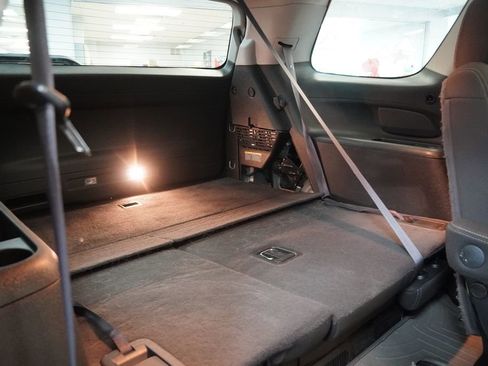 Used 2013 GMC Acadia SLE FWD image 35