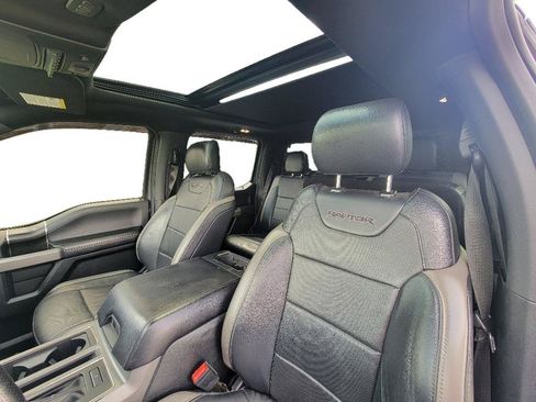 Used 2018 Ford F150 Raptor w/ Equipment Group 802A Luxury AWD/4WD image 14