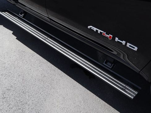 Certified 2025 GMC Sierra 2500 AT4 w/ AT4 Premium Plus Package AWD/4WD image 11