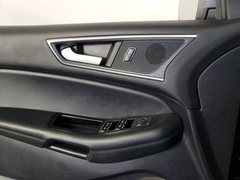 Used 2019 Ford Edge SEL w/ Equipment Group 201A FWD image 28