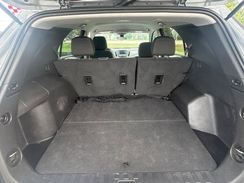 Used 2023 Chevrolet Equinox LS FWD image 26
