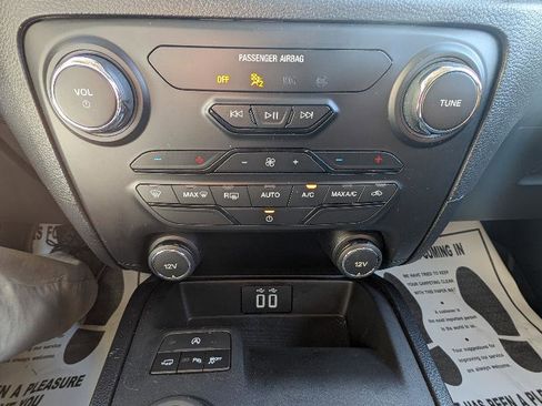 Used 2019 Ford Ranger XLT w/ Equipment Group 301A Mid image 11