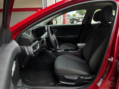 Used 2025 Kia K4 FWD image 10