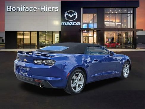 Used 2021 Chevrolet Camaro LT RWD image 4