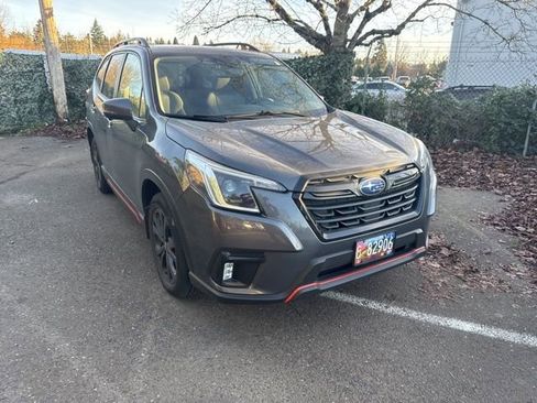 Used 2023 Subaru Forester Sport image 1