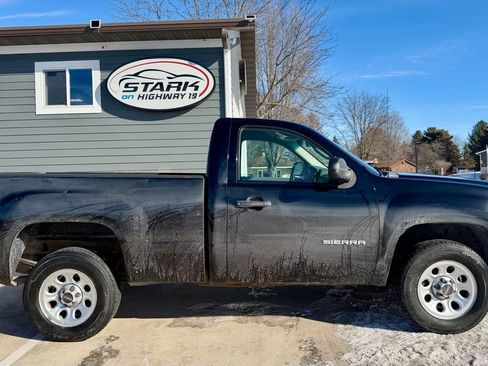 Used 2011 GMC Sierra 1500 W/T image 1