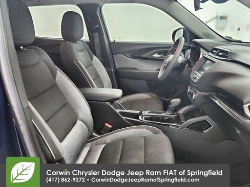 Used 2023 Chevrolet TrailBlazer LT image 32