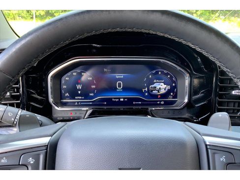 Used 2024 Chevrolet Silverado 1500 LT Trail Boss w/ LT Trail Boss Premium Package AWD/4WD image 19