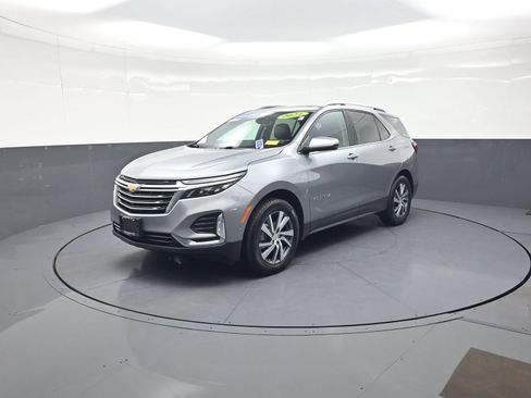 Used 2024 Chevrolet Equinox Premier AWD/4WD image 7