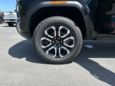 New 2026 GMC Canyon AT4 w/ AT4 Premium Package AWD/4WD image 27