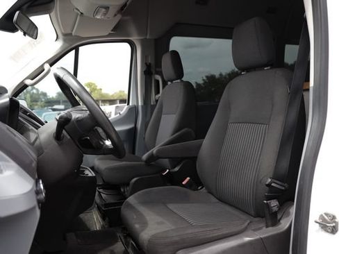 Used 2015 Ford Transit 150 XLT RWD image 9