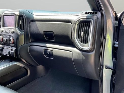 Used 2019 GMC Sierra 1500 AT4 w/ AT4 Premium Package AWD/4WD image 16