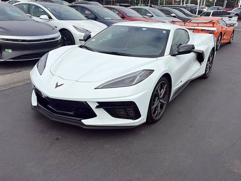 Used 2023 Chevrolet Corvette Stingray Coupe w/ Z51 Performance Package RWD image 1