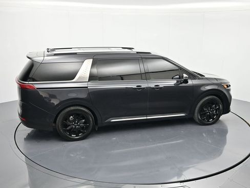 Used 2024 Kia Carnival SX Prestige FWD image 32