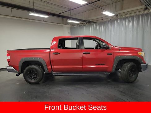 Used 2015 Toyota Tundra SR5 w/ SR5 Upgrade Package AWD/4WD image 9