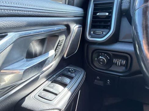 Used 2020 RAM 1500 Laramie AWD/4WD image 41