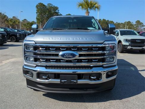 Used 2024 Ford F250 Lariat w/ Chrome Package image 9