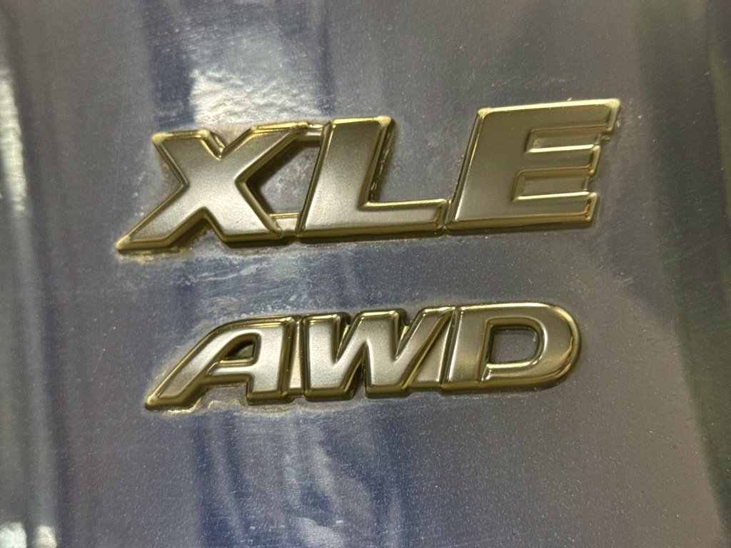 Used 2020 Toyota RAV4 XLE w/ Convenience Package AWD/4WD image 36