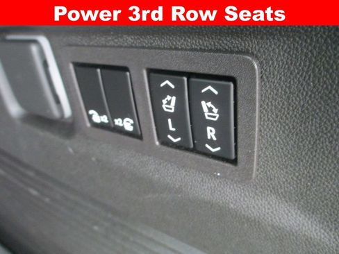 Used 2023 GMC Yukon XL AT4 w/ Max Trailering Package AWD/4WD image 28