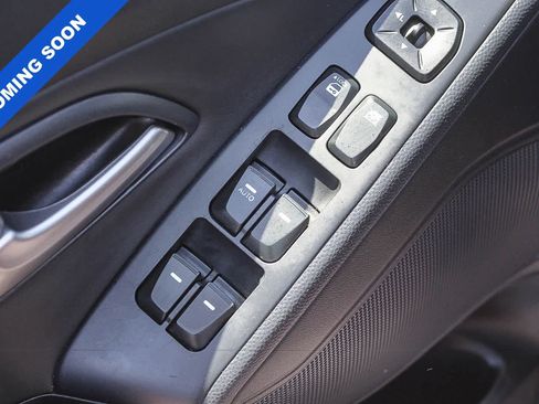 Used 2011 Hyundai Tucson Limited AWD/4WD image 26