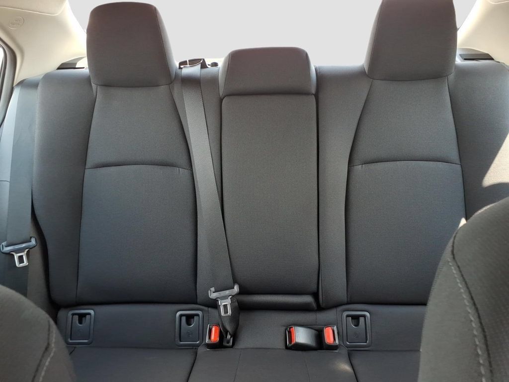 Used 2025 Toyota Corolla LE FWD image 17