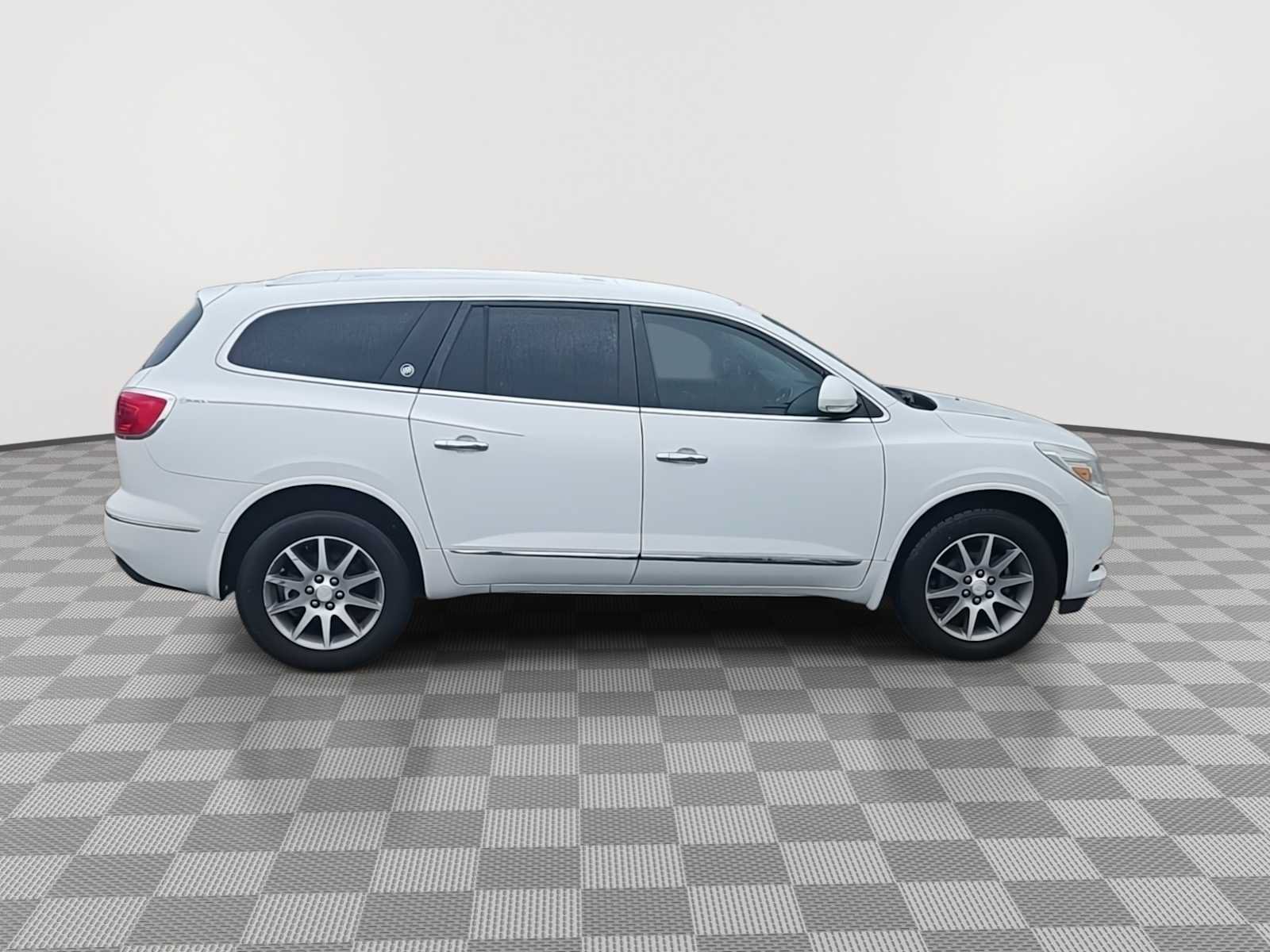 Used 2017 Buick Enclave Leather w/ Trailering Package FWD image 9