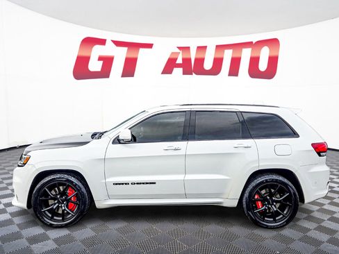 Used 2021 Jeep Grand Cherokee SRT image 4