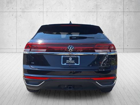 Used 2026 Volkswagen Atlas Cross Sport SE AWD/4WD image 6