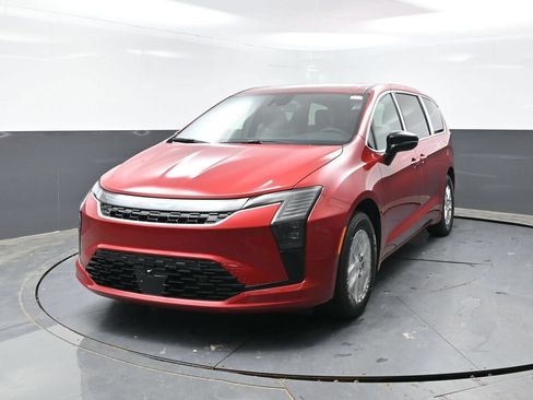 New 2027 Chrysler Pacifica Select FWD image 4