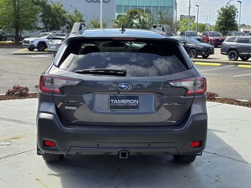 Used 2025 Subaru Outback Onyx Edition w/ Popular Package #2 AWD/4WD image 3
