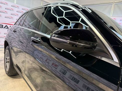 Used 2022 Mercedes-Benz GLC 300 4MATIC w/ AMG Line image 16