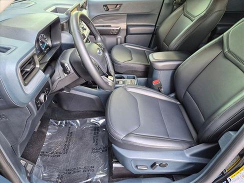 Used 2024 Ford Maverick Lariat w/ Black Appearance Package FWD image 16