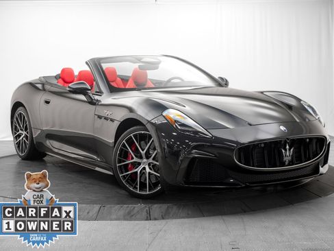 Used 2024 Maserati GranCabrio Trofeo AWD/4WD image 1