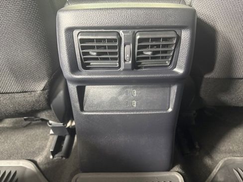 Used 2025 Toyota 4Runner SR5 image 13