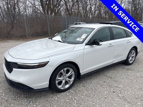 Used 2025 Honda Accord LX image 3