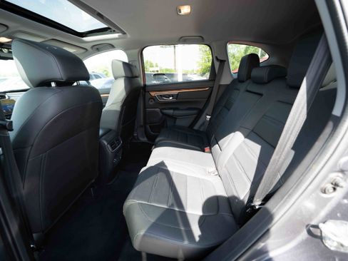 Used 2020 Honda CR-V Touring image 23