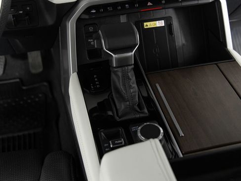 Used 2023 Toyota Sequoia Capstone image 37