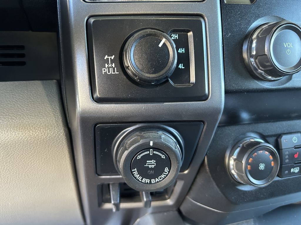 Used 2020 Ford F150 XLT w/ Equipment Group 302A Luxury AWD/4WD image 7